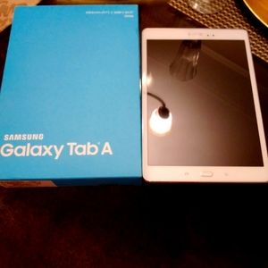 Samsung Tab a 10.1 in tablet